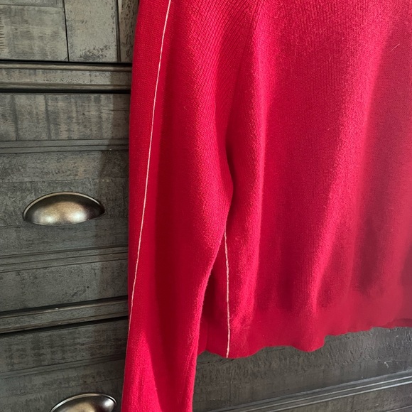 Babaton RED SWEATER - Picture 5 of 7